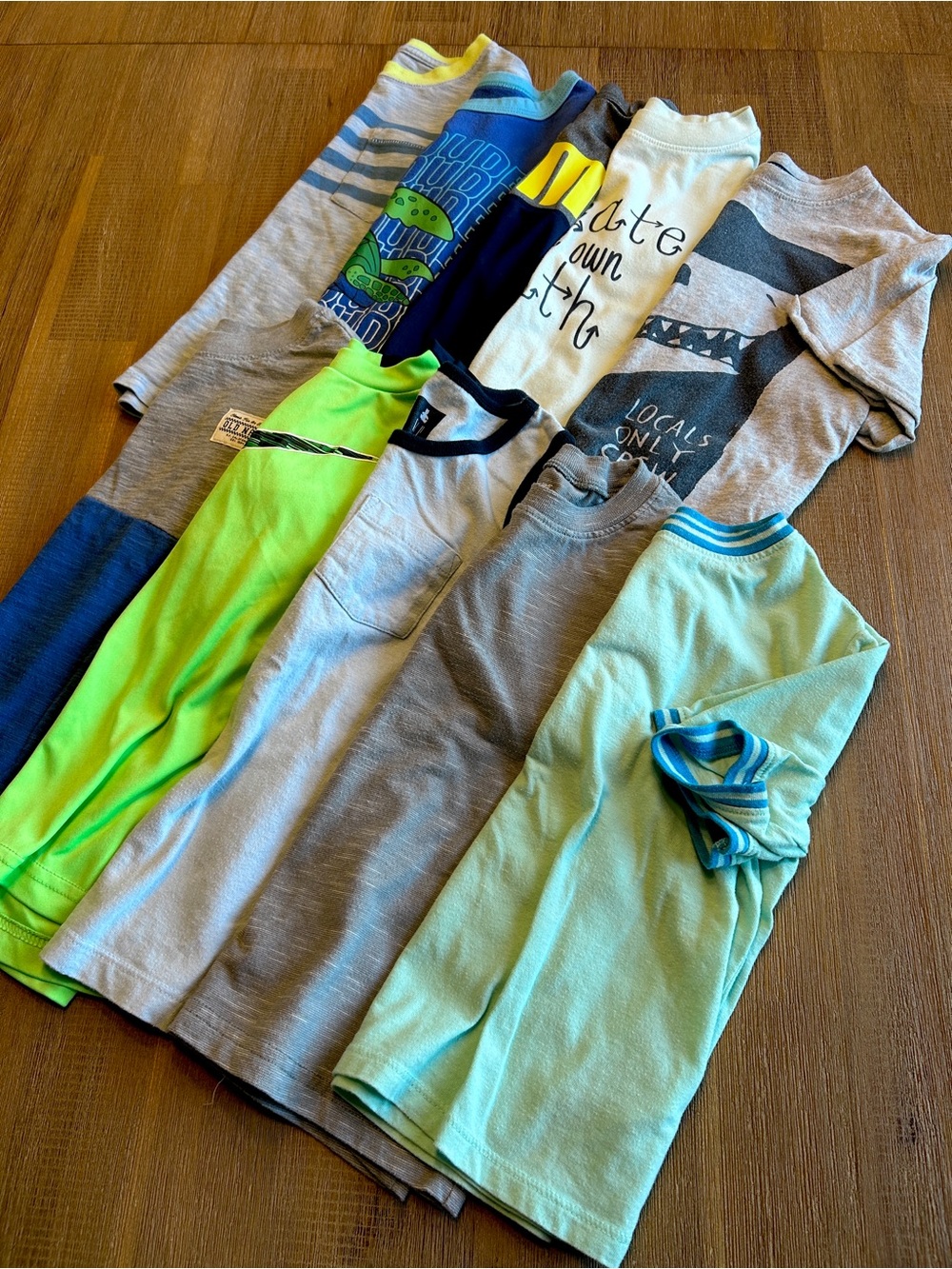 10pc Lot of 4T Short-Sleeve Tops